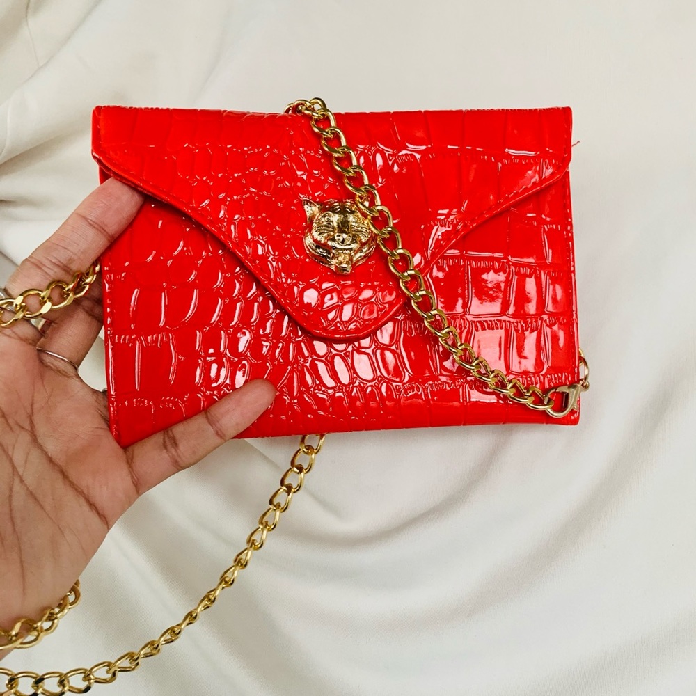 Red Crocodile Chain Purse